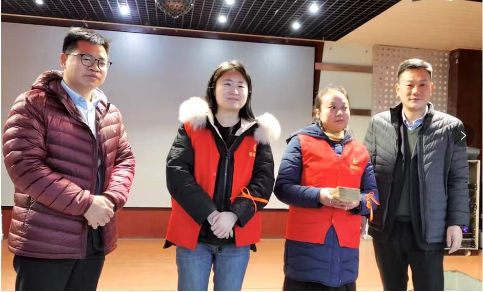 愛心助殘，攜手同行——川發(fā)資管參加小藍(lán)袋-殘疾人輔助就業(yè)項目藍(lán)色收益活動